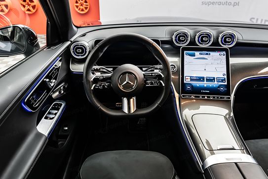 Mercedes GLC Coupe 300  4-Matic AMG Line