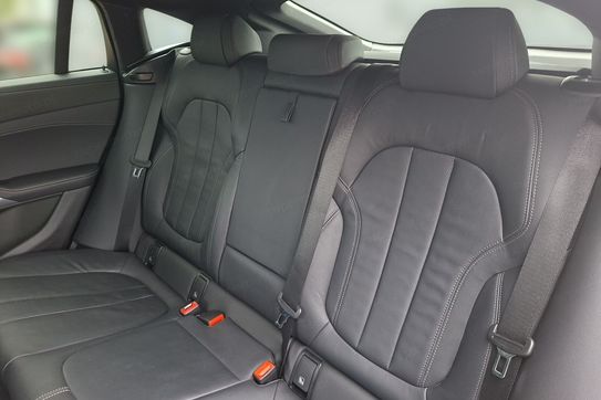 BMW X6 xDrive40d mHEV