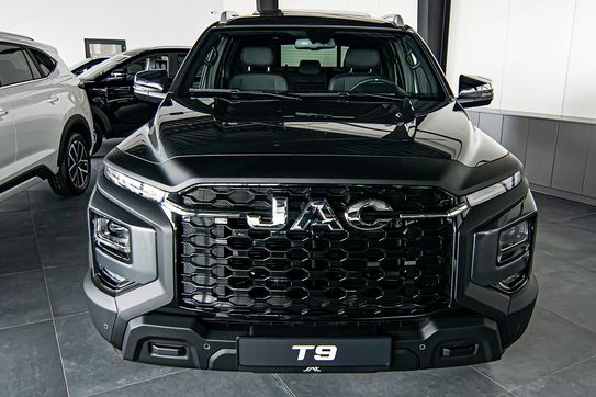 Jac T9 8AT 4x4