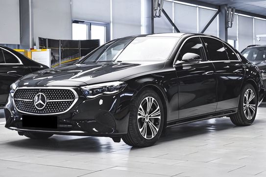 Mercedes Klasa E 200 Avantgarde