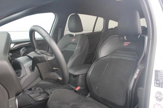 Ford Focus EcoBlue ST