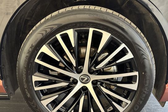 Lexus RZ 500e Prestige DIRECT4