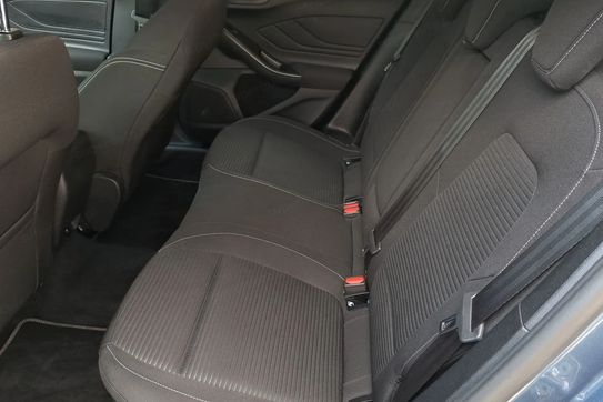 Ford Focus 1.0 Ecoboost Mhev Titanium x