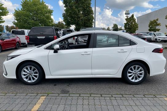 Toyota Corolla Comfort 1.5 benzyna