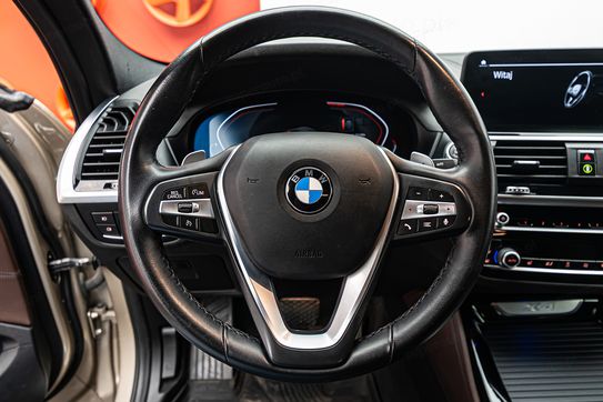 BMW X4 xDrive20i aut