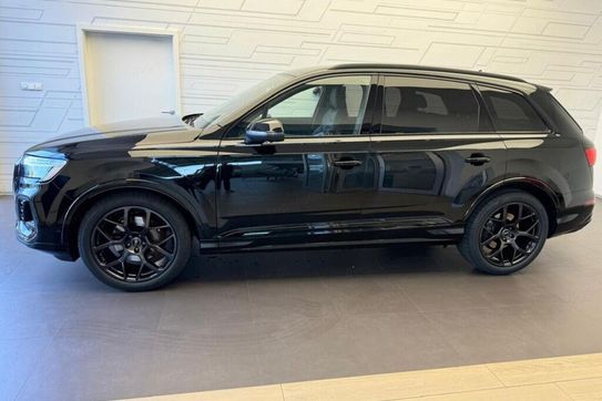 Audi Q7 55 TFSI e quattro S Line