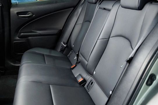 Lexus UX 300h F Sport AWD