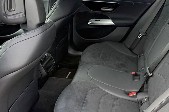 Mercedes Klasa E 220 d  4-Matic AMG