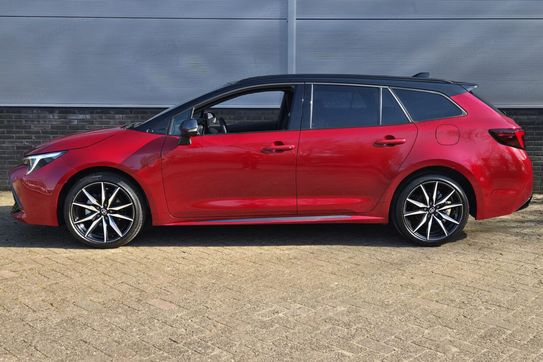 Toyota Corolla GR Sport 2.0 Hybrid Dynamic Force