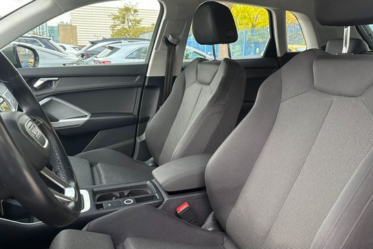 Audi Q3 35 TFSI Advanced