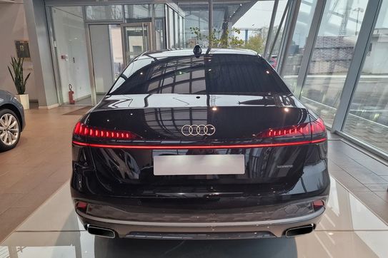 Audi A6 e-Hybrid quattro