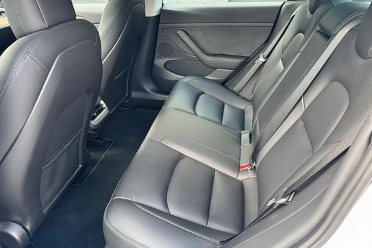 Tesla Model 3 Long Range Dual Motor AWD