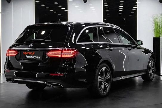 Mercedes Klasa E 220 d mHEV 4-Matic Avantgarde 9G-Tronic