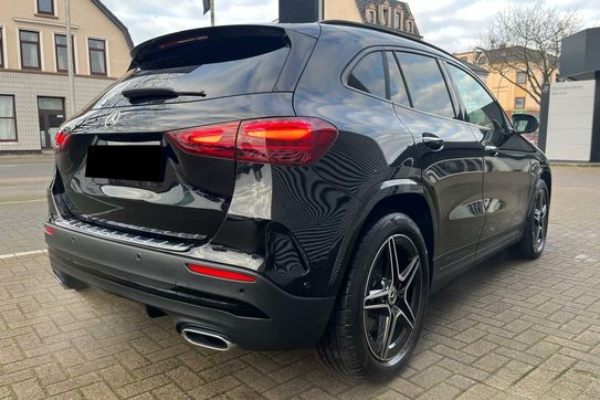 Mercedes GLA 200 AMG Line
