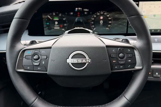 Nissan Leaf Evolve Plus 52kWh 2WD AT