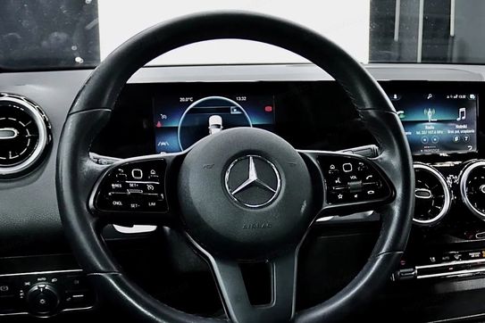 Mercedes GLB 200 7G-DCT