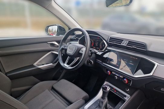 Audi Q3 35 TFSI S Line