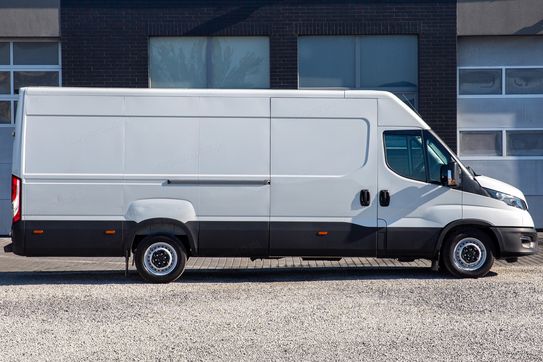 Iveco Daily 35S16 L4H2
