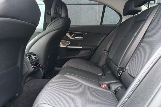 Mercedes Klasa C 300 4MATIC AVANTGARDE