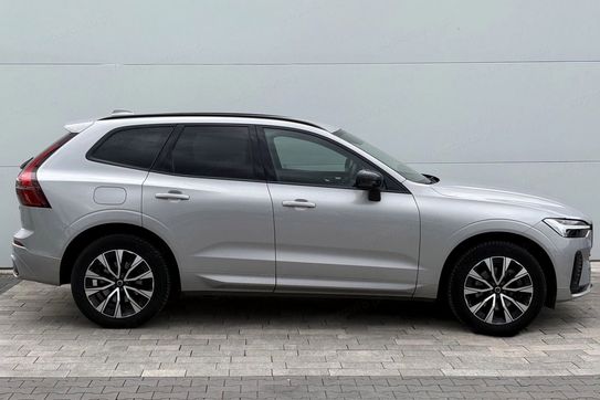 Volvo XC60 B4 D AWD Plus Dark aut