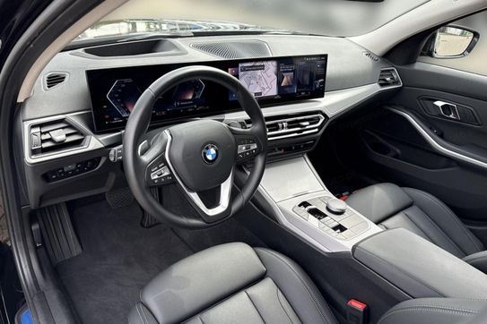 BMW Seria 3 Touring 320d xDrive