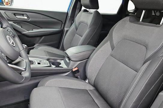 Nissan Qashqai 1.3 DIG-T mHEV N-Connecta