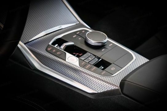 BMW Seria 3 330i xDrive M Sport