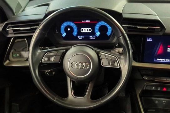 Audi A3 35 TFSI mHEV S tronic