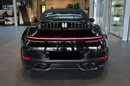 Porsche 911 Carrera Cabriolet