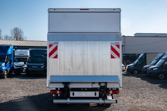 Iveco Daily 50C18 Kontener 8EP + Winda