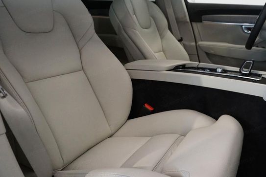 Volvo V90 T6 AWD Plug-In Hybrid Plus Bright