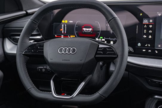 Audi Q5 TDI quattro S line Sportback