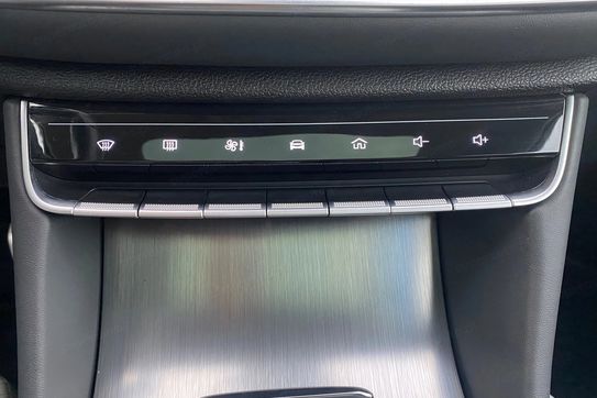 MG HS 1.5 T-GDI Luxury DCT