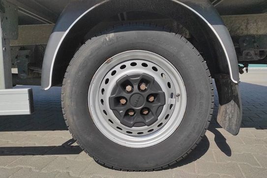 Iveco Daily 35S/MR Kontener