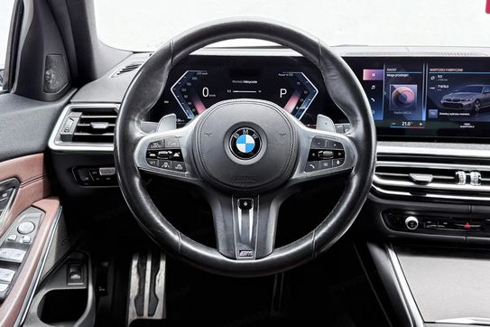 BMW Seria 3 Touring 330d xDrive M Sport