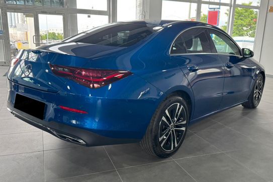 Mercedes CLA 180  Progressive