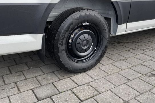 Volkswagen Crafter Zabudowa brygadowa L3H3