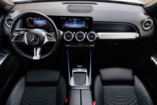 Mercedes GLB 200 7G-DCT