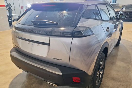 Peugeot 2008 Allure e-DCS 1.2 mHEV