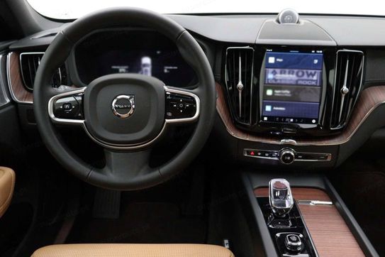 Volvo XC60 T6 Plug-In Hybrid AWD Plus Bright