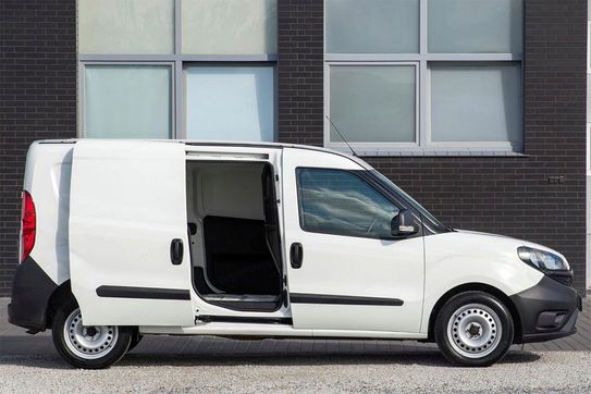 Fiat Doblo Cargo/Van Maxi L2H1 Professional