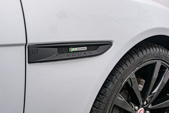 Jaguar XF 2.0 AWD R-Sport aut