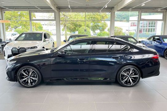 BMW Seria 5 530e xDrive M Sport