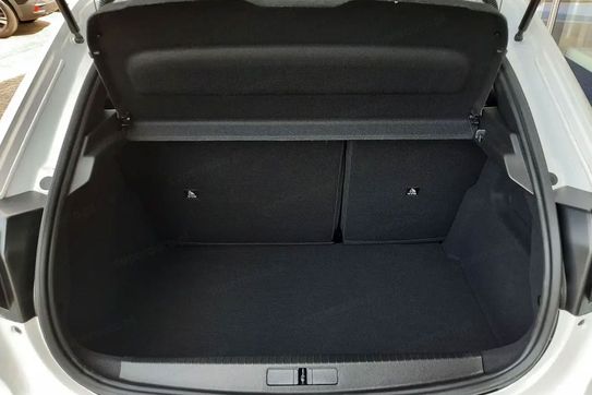 Peugeot 208 GT eDCS 1.2 mHEV