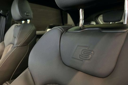 Audi Q8 50 TDI quattro S line