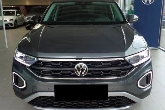 Volkswagen T-Roc Life Plus 1.5 TSI DSG