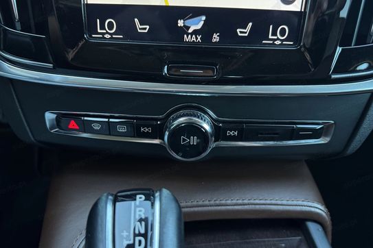 Volvo S90 D5 AWD Geartronic Inscription