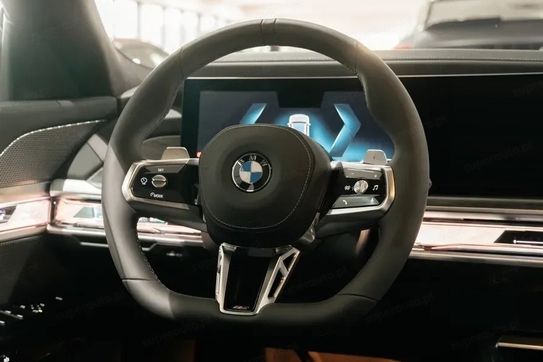 BMW Seria 7 740d xDrive M Sport