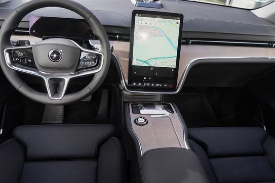 Volvo EX90 Twin Performance AWD Ultra 7 os