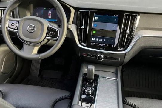 Volvo V60 B4 Plus Dark